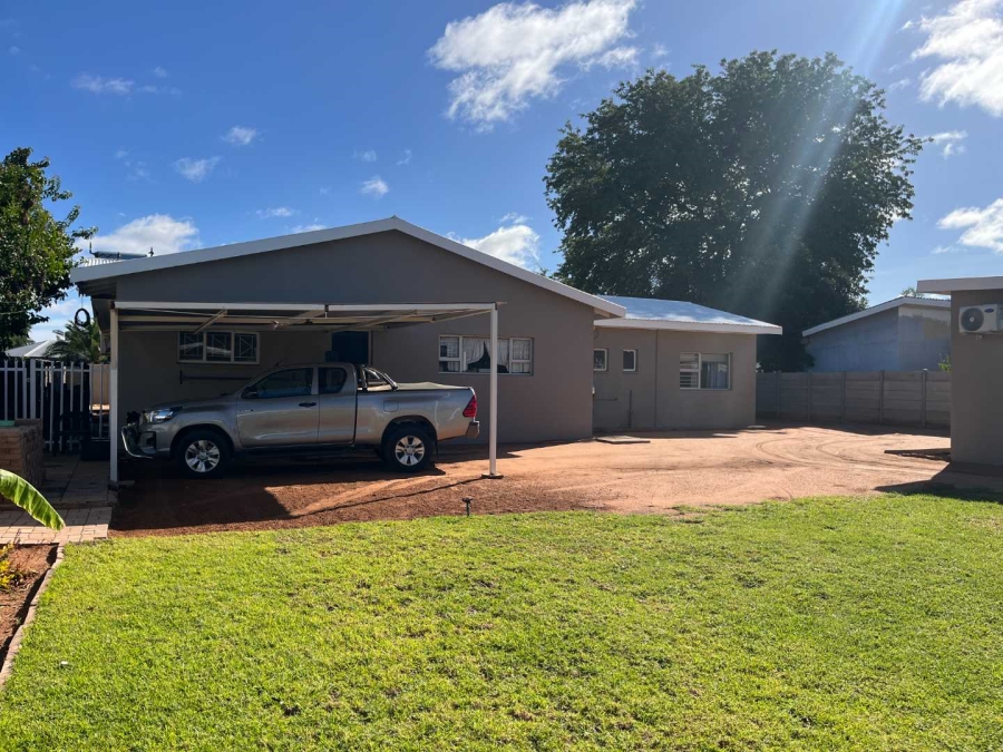 3 Bedroom Property for Sale in Oosterville Northern Cape